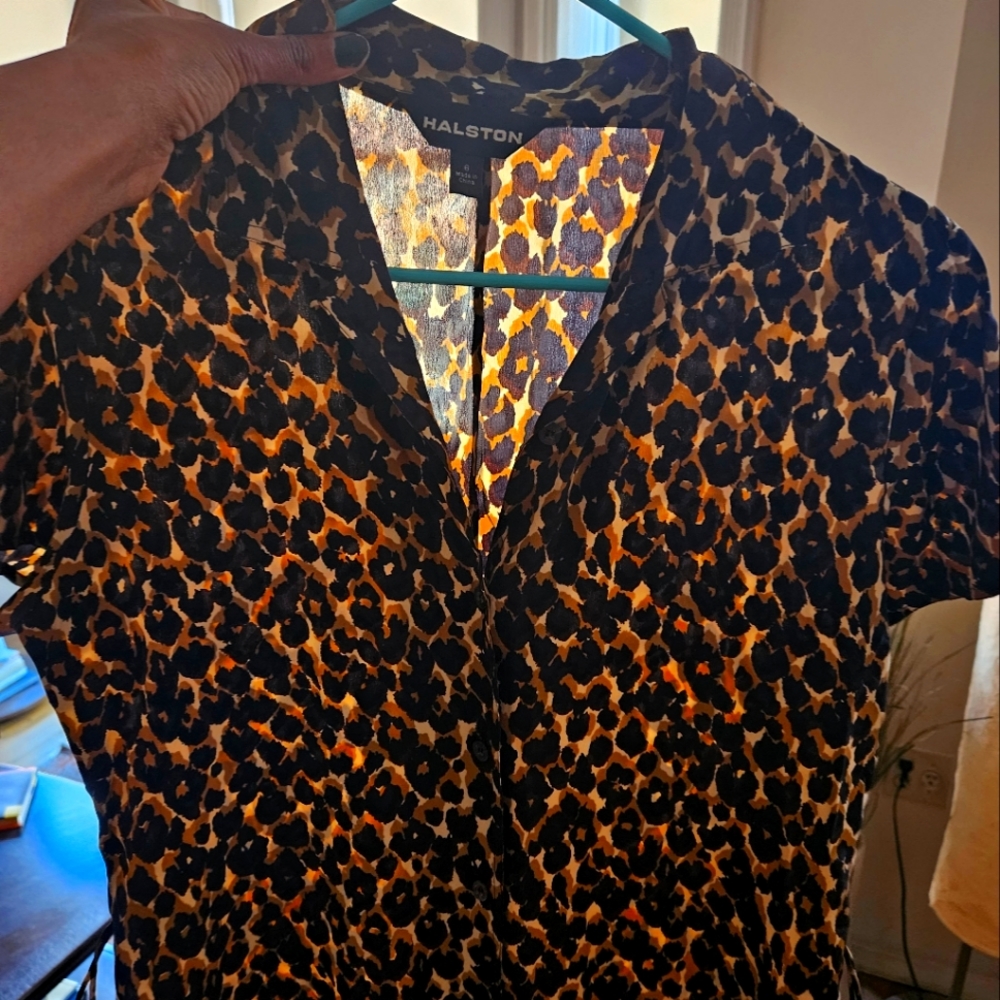 Halston Short Sleeved Button-Down Silk Dress with Leopard Print Size 6
